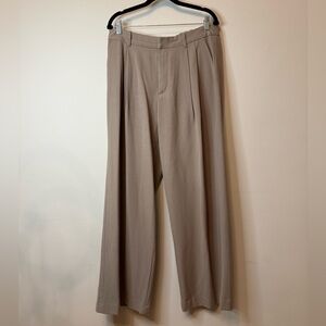 GAP Size 12 Women's Wide-Leg Pleated Dress Work Pants in Taupe